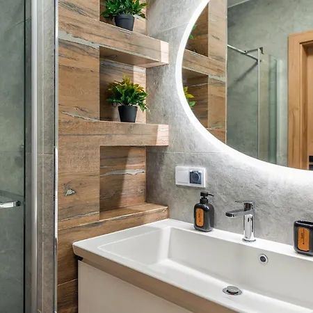 Pudrowy Lux 16 F Perlowa Przystan -